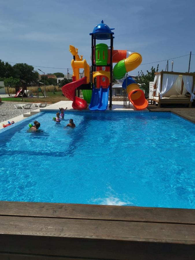 Mobilehome Elena Premium With Pool, Istria Banjole Kültér fotó